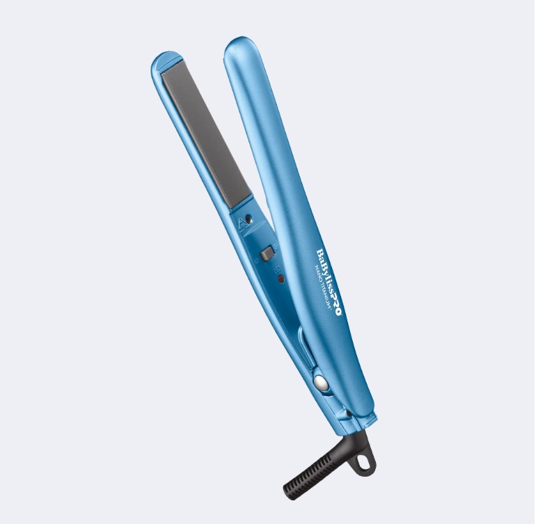 BABYLISSPRO NANOTITANIUM MINI FLAT IRON 19MM